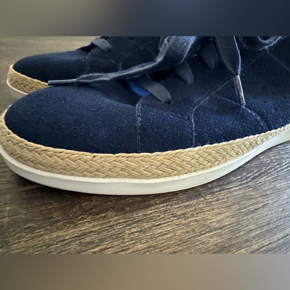 J Slides NYC Women’s Fashion Sneaker Velvet Tennis Athletic Casual Shoes 8.5 - Picture 4 of 10